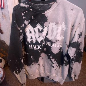 Small AC/DC swart shirt grey and black tie dye rue 21